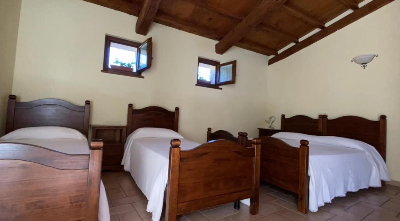 Locanda Cacio Re Vallo di Nera Esterno foto