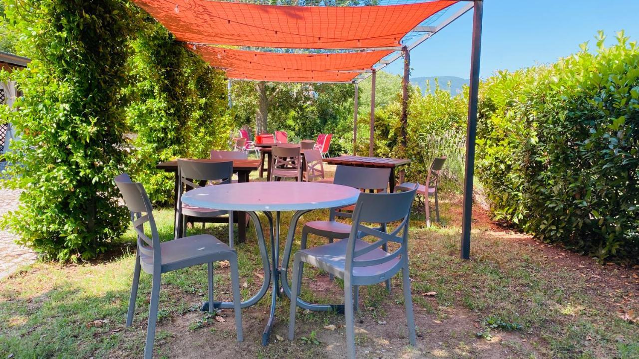 Locanda Cacio Re Vallo di Nera Esterno foto